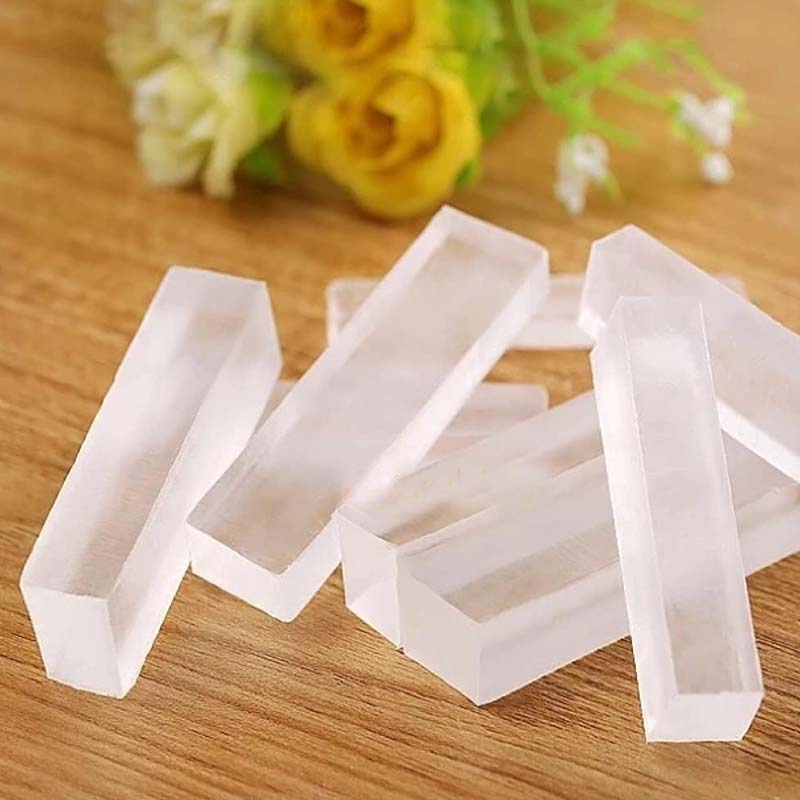 Soap Making Base - 250g透明石鹸ベース、手作り石鹸作り用品、簡単に溶けやすく型取りしやすい、無香料、すべての肌タイプに適したバスフォーミングバター