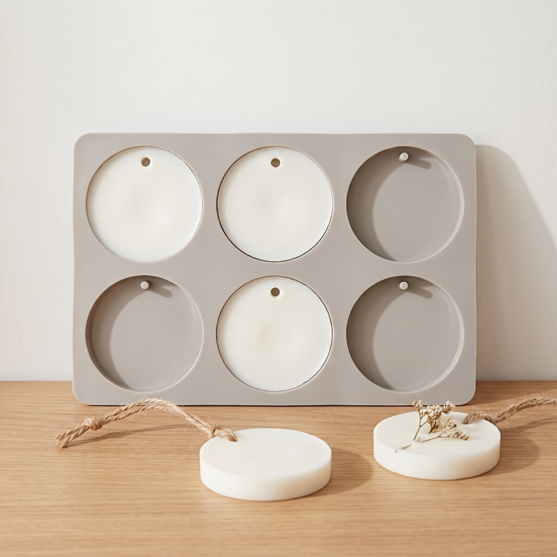 6個の丸いタグ型シリコンモールド DIYアロマセラピーワック - Soap Making Things のレビューと価格