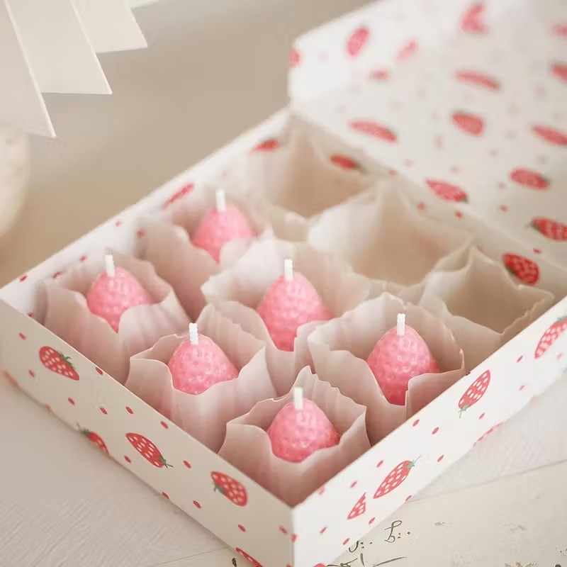 イチゴシリコンキャンドルモールド DIY アロマセラピー石鹸 - Soap Making Oven のレビューと価格