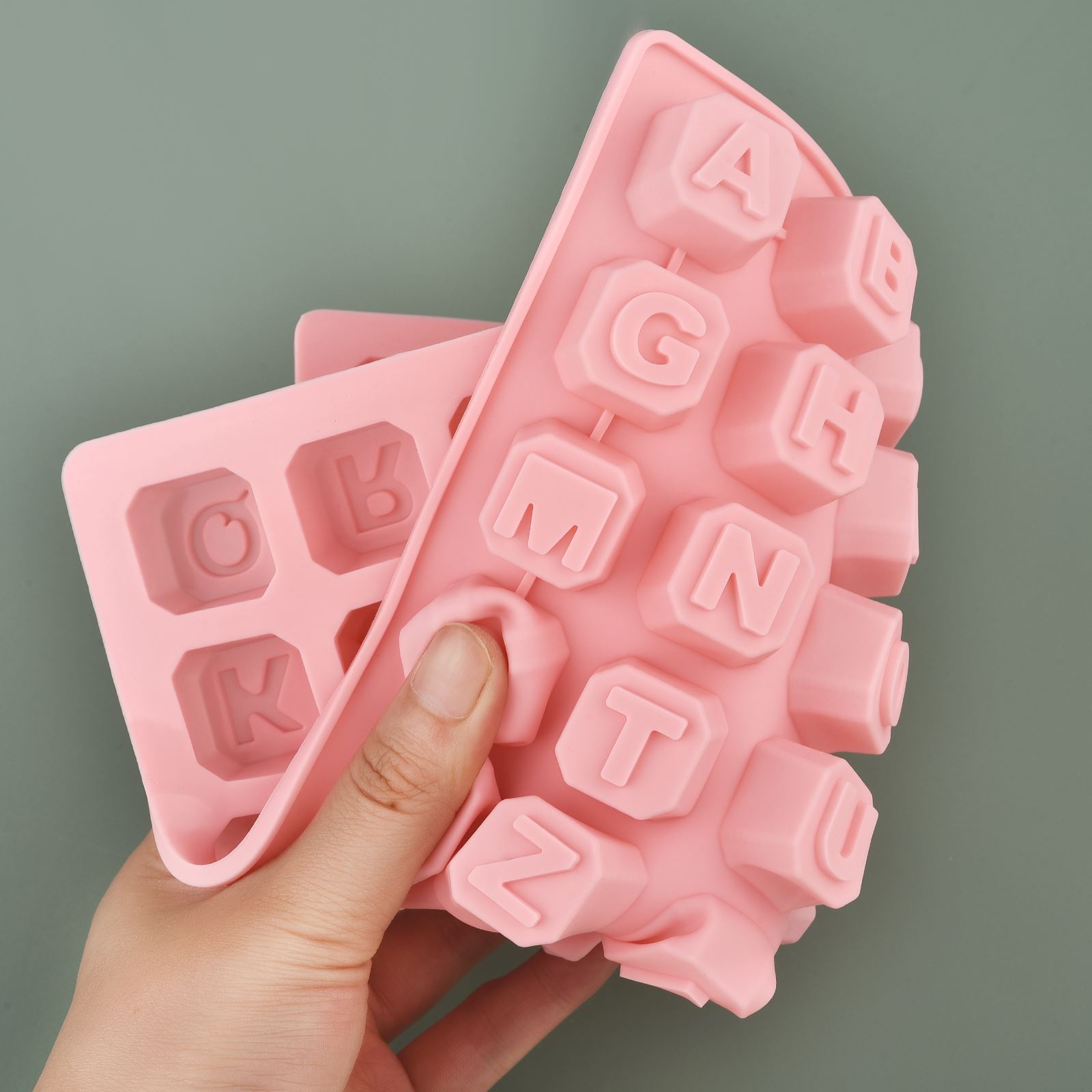 48 文字英語アルファベット文字シリコーン型石鹸型ケーキカッ - Soap Making Oven のレビューと価格